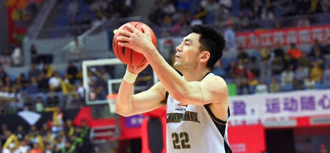 J9九游会官网-CBA常规赛落幕，辽宁调整状态强势取胜，四川苦吞47连败创纪录